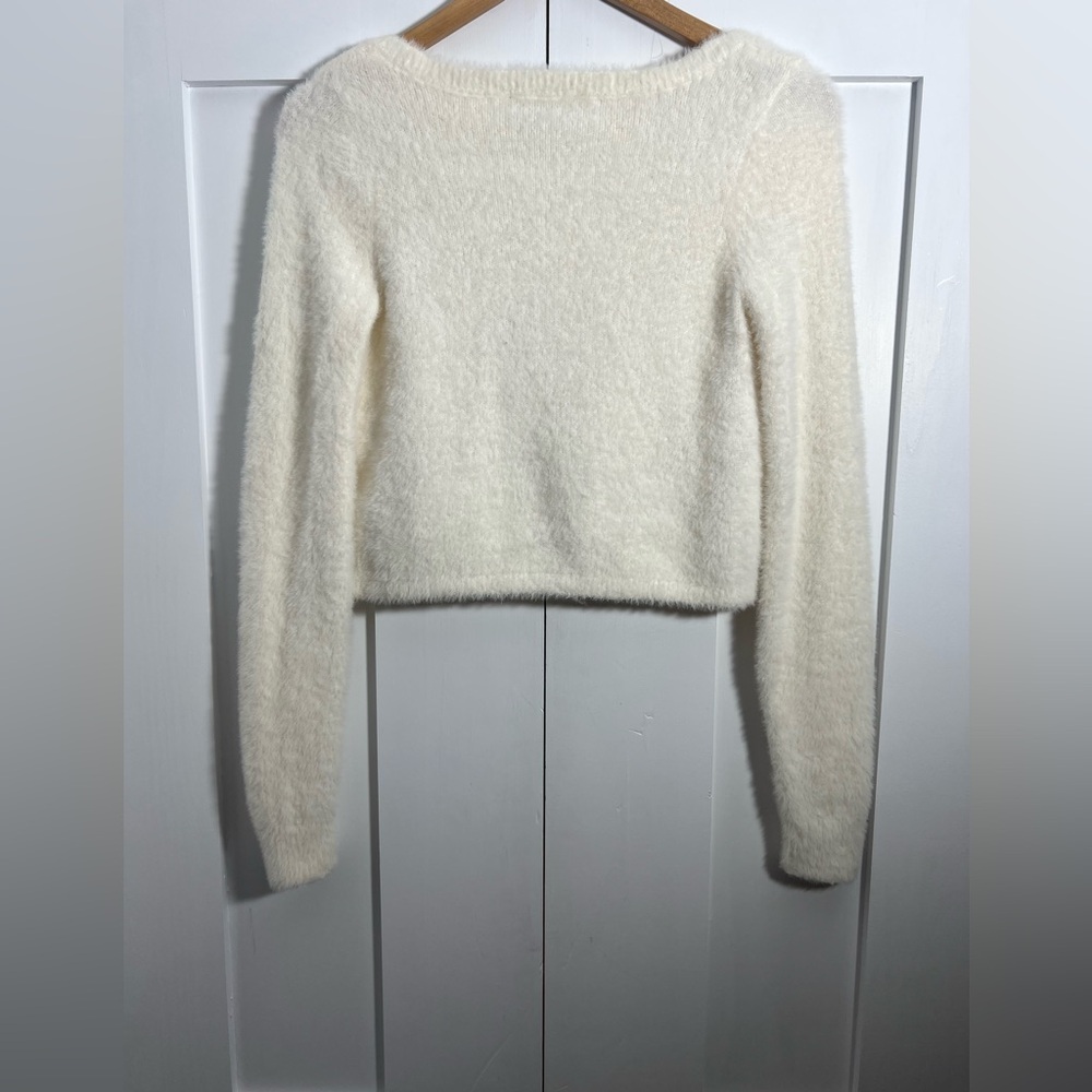 Hollister Cream Fuzzy Tie-Front Cropped Cardigan XS - Picture 2 of 6